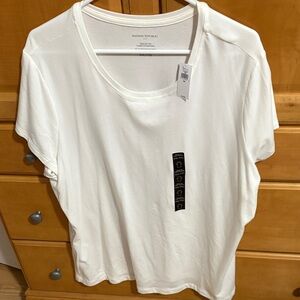 Banana Republic Classic White Short Sleeve Tee